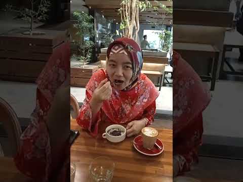 CERITA APA LAGI ..(3)