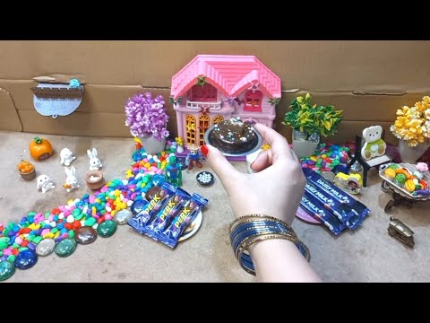 Miniature Cadbury Perk Chocolate Cake Decorating | Mini DairyMilk chocolate cake | Chocolate Cake