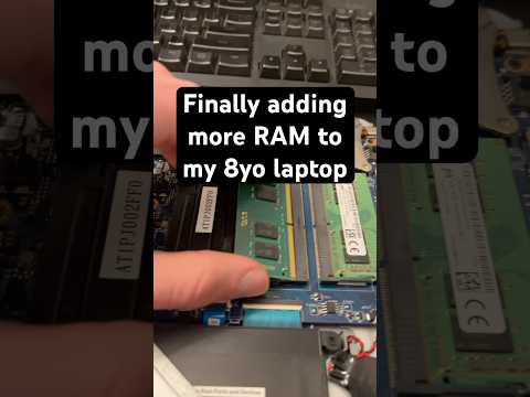 Adding more RAM to my 8 year old laptop #tech #pc #windows #upgrade #ram #techtok #yaptech