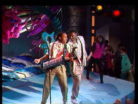 TOPPOP: Total contrast - Takes a Little Time