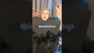 Download lagu online shop - Mother sells clothes online for various brands and models mp3