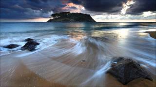Majai - Lightwave (Airbase remix)