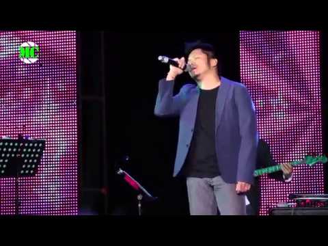 အဲလက်စ်၊ ထွန်းအိနြ္ဒာဗို နှင့် Rဇာနည် တို့ ဖျော်ဖြေခဲ့ကြတဲ့ "TRIO SHOW"