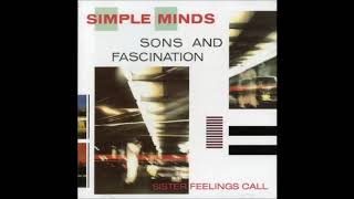 SIMPLE MINDS - 70 Cities As Love Brings the Fall ´81