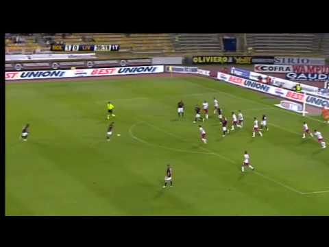 Calcio 2010 : J04 : Bologne - Livourne : 2-0