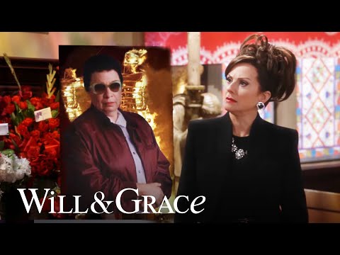 That's Rosie at Burning Man! | Will & Grace 17'
