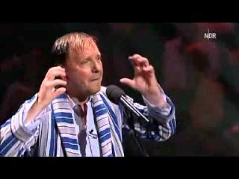 Dittsche bei der HSV-Jubiläumsgala