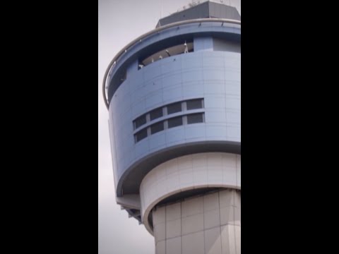 FAA looking to fire LaGuardia controllers after March crash