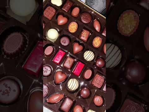 chocolate ke liye like and subscribe comment ♥️ asmita cute video ♥️♥️😘💙💙💙