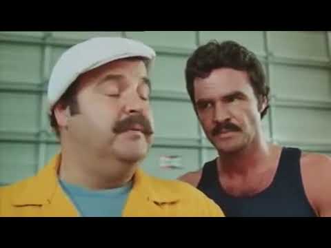 Burt Reynolds and Dom DeLuise opening scene from "The Cannonball Run"