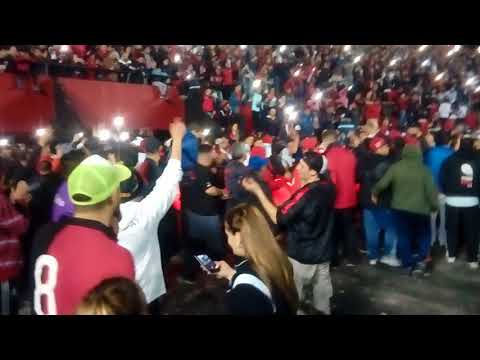 "Colón vs sao pablo entrada de los de siempre" Barra: Los de Siempre &bull; Club: Colón