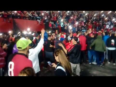 "Colón vs sao pablo entrada de los de siempre" Barra: Los de Siempre • Club: Colón