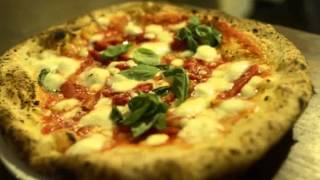 preview picture of video 'Pizzeria Saviello - Pizzaiuoli per passione'