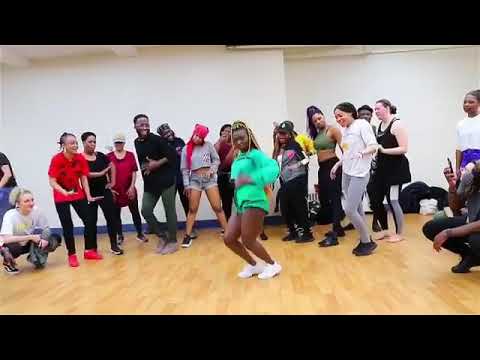 Akwaaba;Guiltybeatz, Pappykojo ,Mr Eazi, Patapaa;Best Akwaaba dance