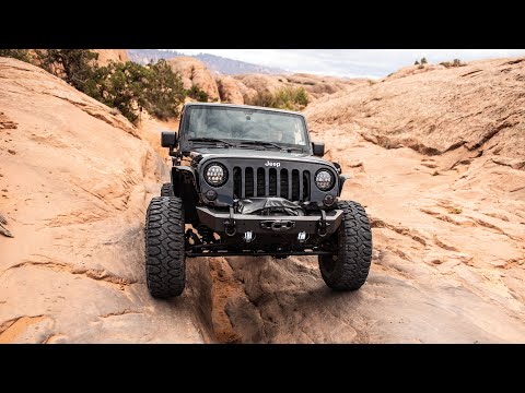 THIS BUMPER ROCKS // RUGGED RIDGE HD STUBBY REVIEW + REAR BUMPER DELETE