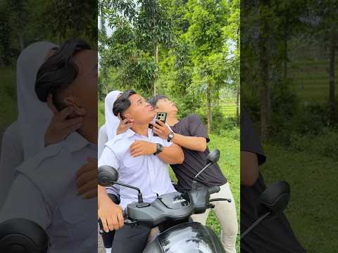 Orangnya Beneran nagkring di atas pohon loh 🙈🤪 #comedy #funny