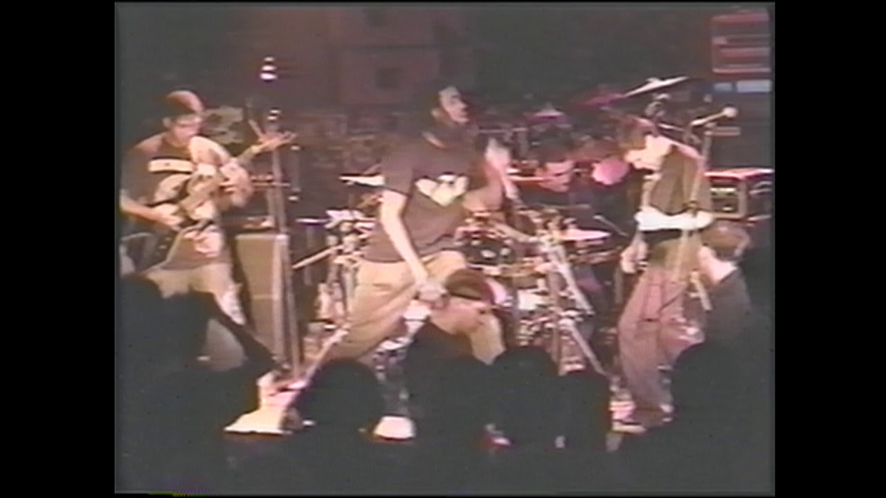 Locked In A Vacancy - Live @ CBGB's, NYC - April 12th, 2001