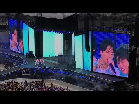 190607 Paris BTS (방탄소년단) - BOY WITH LUV FEAT. HALSEY