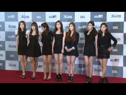 [CLIP/111229] A Pink - Red Carpet @2011 SBS Gayo Daejun