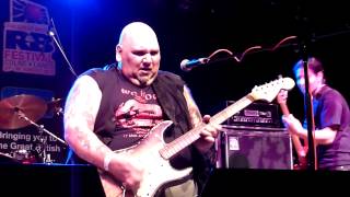 Popa Chubby - Grown Man Crying Blues, Colne (UK) 2010.