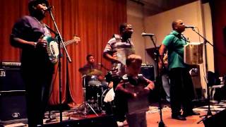 Dikki Du & The Zydeco Krewe -Everybody Get Up -Eagles Hall, Alameda, CA - Jan 2011