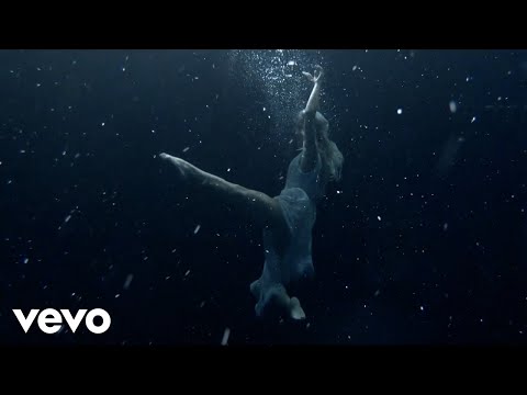 MIYA MIYA - Underwater