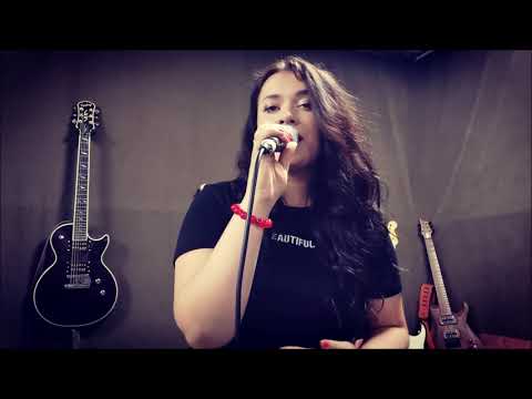 Diāna Lube  "Māmiņai". Grupas "Cik dažādi..." soliste