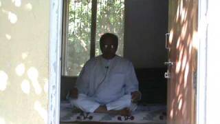 preview picture of video 'GURUJI SHRI.NARAYANBHAI.'