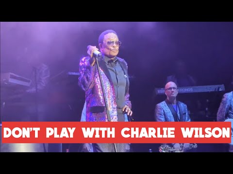 THEY SAID CHARLIE WILSON CAN'T SING! HE CUT THE MUSIC OFF & SHOWED OUT