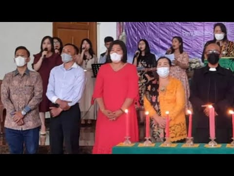 Solo Lagu "Bongi No" di Natal Hasambua Sotölubanua Lahömi Nias Barat.