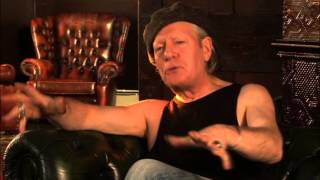 Mott and Zep at the Uris