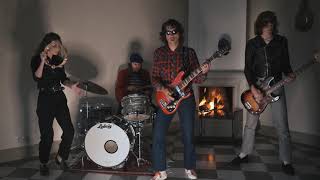 Dumb Love - The Outfit