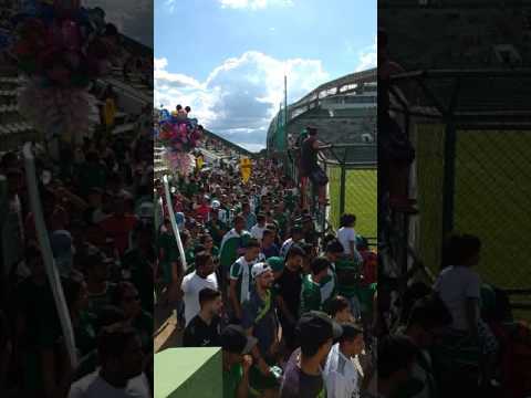 GAMA x Brasiliense (Entrada da torcida)  IRA JOVEM DO GAMA