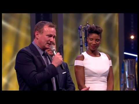 Michael O'Neill, wins BBC SPOTY Coach Award 2015