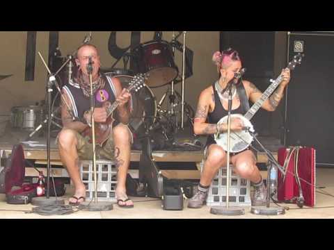 Bourgeois Robbery Live at Such Is Life 2017