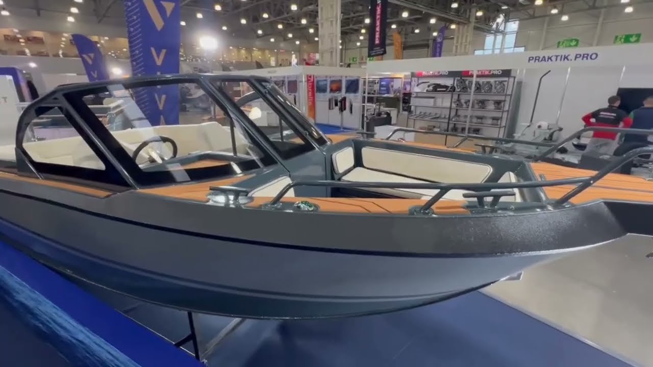 Моторная лодка Vivat 680 BR на Moscow Boat Show