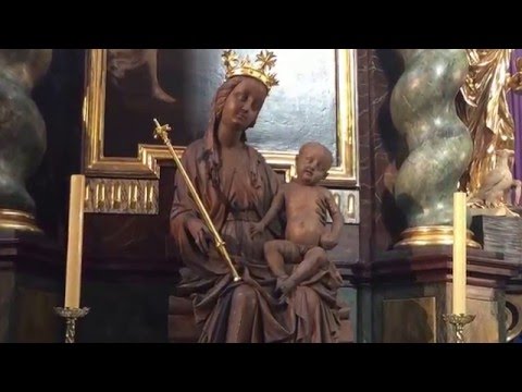 Notre Dame Liturgical Choir in Prague - William Byrd's "Ave Verum Corpus"