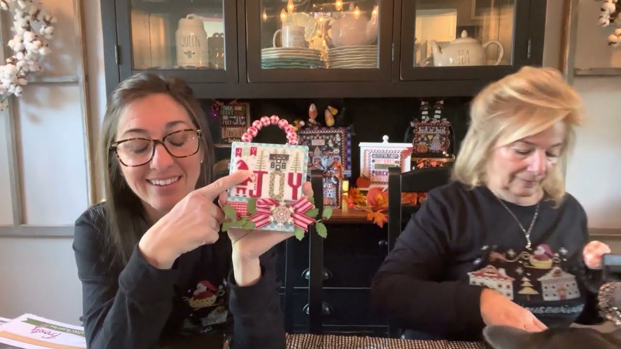 Flosstube#269:Priscilla & Chelsea-The Real Housewives of Cross Stitch