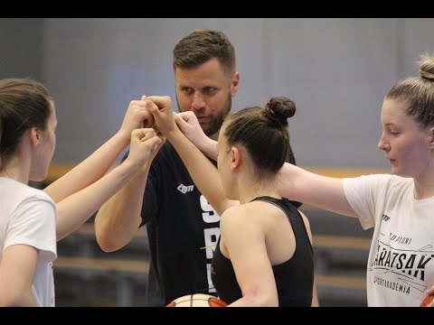 Egyéni képzések Gáspár Dávid vezetésével (2021).