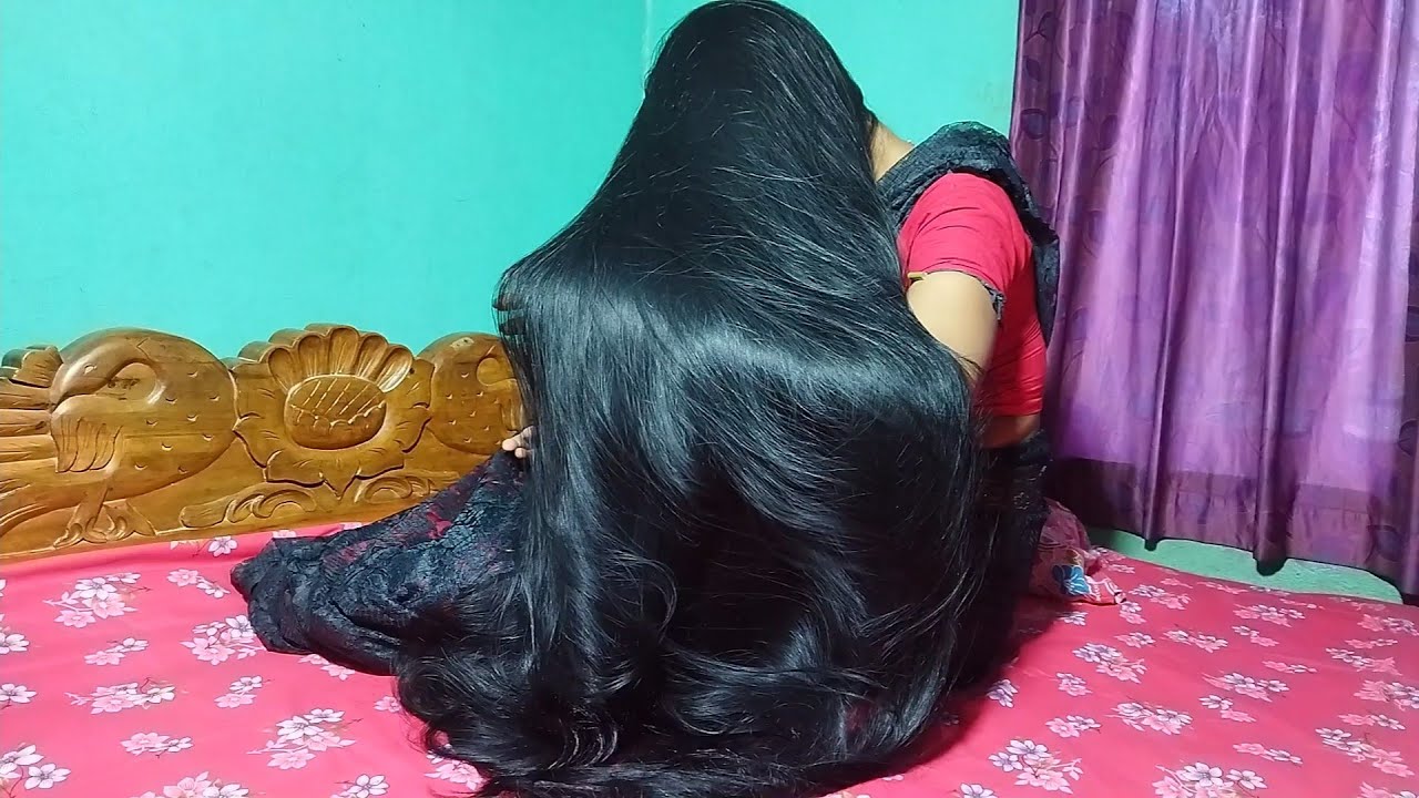 Beautiful Indian Woman Gorgeous Black And Silky Long Hair Play | Hair Play For Shine 4Ft Long Hair |