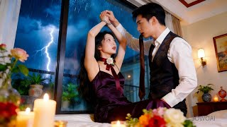 Tradita dal fidanzato e venduta allo zio CEO: il magnate gelido le firma il matrimonio quella notte