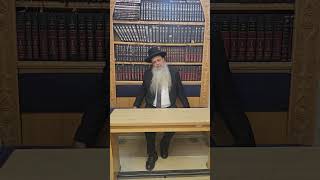 רבנו מברך את עם ישראל בקברו של שמואל הנביא... (הרב רפאל זר) - התמונה מוצגת ישירות מתוך אתר האינטרנט יוטיוב. זכויות היוצרים בתמונה שייכות ליוצרה. קישור קרדיט למקור התוכן נמצא בתוך דף הסרטון