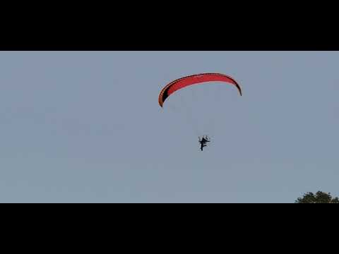 Jason Wolfe first paramotor flight. Like a Boss.
