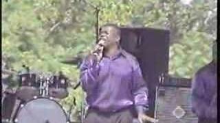 Stone Soul Picnic 2001: Paul Porter and The Christianaires 2
