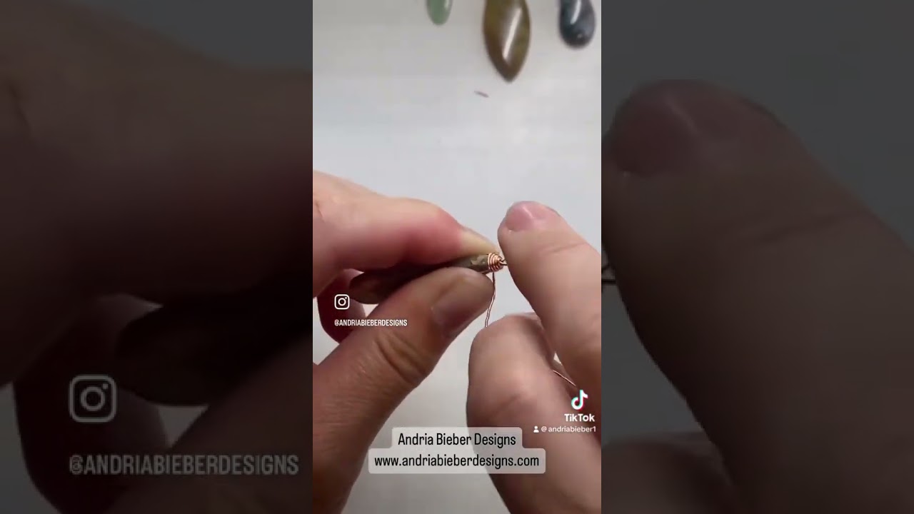 How to wire wrap a top center drilled hole bead #jewelry #wirewrapping #jewelrymaking