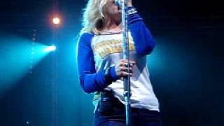 Anouk - Home is in my head - Live