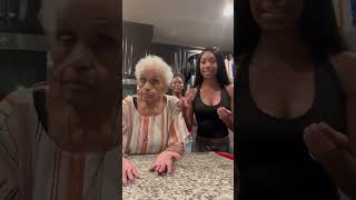 Download lagu GIMME MY MONEY PRANK WITH GRANDMA!! #spotlightoverthecity #convoswithcarrie mp3 Download lagu GIMME MY MONEY PRANK WITH GRANDMA!! #spotlightoverthecity #convoswithcarrie mp3