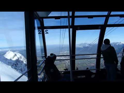 Moléson-sur-Gruyères  - téléphérique - vue de l'intérieur (gondola)