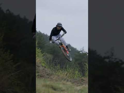 Let @amaurypierron4 introduce you to the META POWER @boschebikesystems SX&TR available NOW