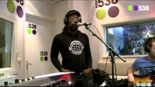 CB Milton - Send Me An Angel (live bij Evers Staat Op)